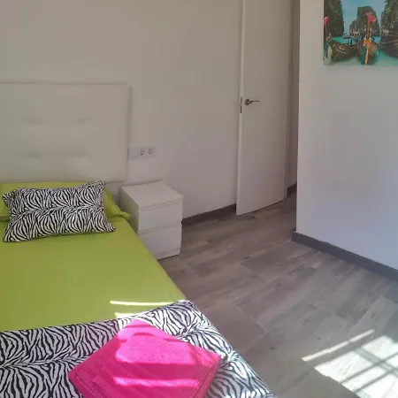 Four Rooms Valence Extérieur photo